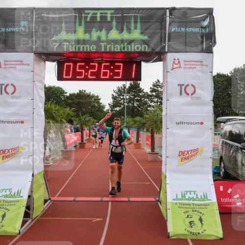 15.06.2025 - 7 Türme Triathlon Michael Strokosch http://msf.ph/oto/8016275 15.06.2025 15:26:30 Ziel  meine-sportfotos.de