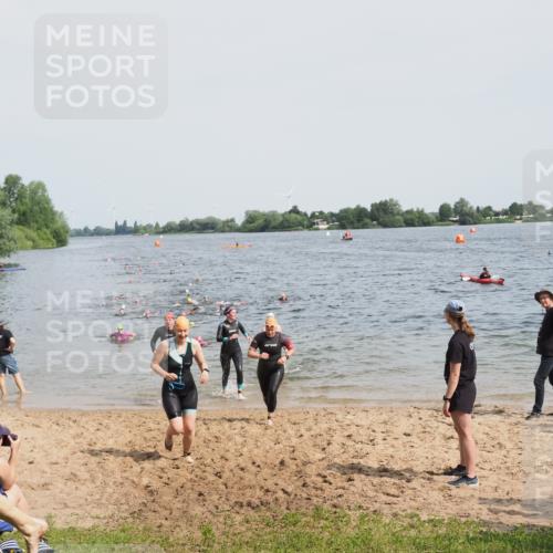 21.06.2025 - 27. Vierlanden-Triathlon MichiJ http://msf.ph/oto/8016343 15.06.2026 10:17:03 Schwimmen 471, 479, 484, 510, 556, 566, 567, 602, 610 meine-sportfotos.de