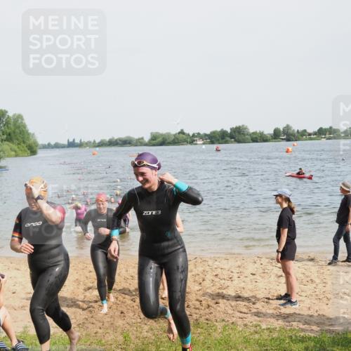 21.06.2025 - 27. Vierlanden-Triathlon MichiJ http://msf.ph/oto/8016512 15.06.2026 10:17:08 Schwimmen 471, 479, 510, 556, 567, 575, 602, 610 meine-sportfotos.de