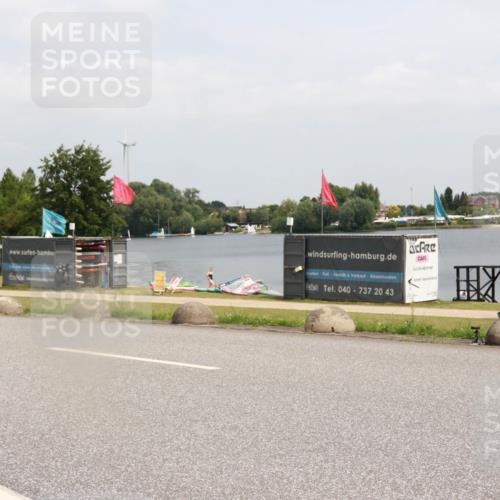 21.06.2025 - 27. Vierlanden-Triathlon H.Heesch http://msf.ph/oto/8016573 15.06.2025 12:04:57 Radfahren 252, 673, 699 meine-sportfotos.de
