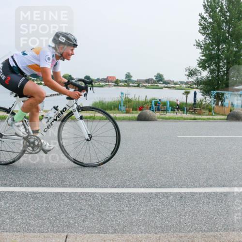 21.06.2025 - 27. Vierlanden-Triathlon H.Heesch http://msf.ph/oto/8016575 15.06.2025 11:56:58 Radfahren 209, 729, 766 meine-sportfotos.de