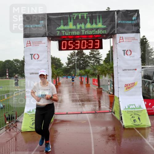 15.06.2025 - 7 Türme Triathlon Michael Strokosch http://msf.ph/oto/8016683 15.06.2025 15:30:33 Ziel 636 meine-sportfotos.de