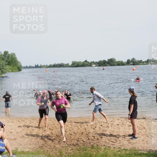 21.06.2025 - 27. Vierlanden-Triathlon MichiJ http://msf.ph/oto/8016719 15.06.2026 10:17:16 Schwimmen 479, 510, 529, 556, 575, 581, 584 meine-sportfotos.de