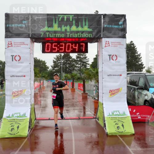 15.06.2025 - 7 Türme Triathlon Michael Strokosch http://msf.ph/oto/8016839 15.06.2025 15:30:47 Ziel 248 meine-sportfotos.de