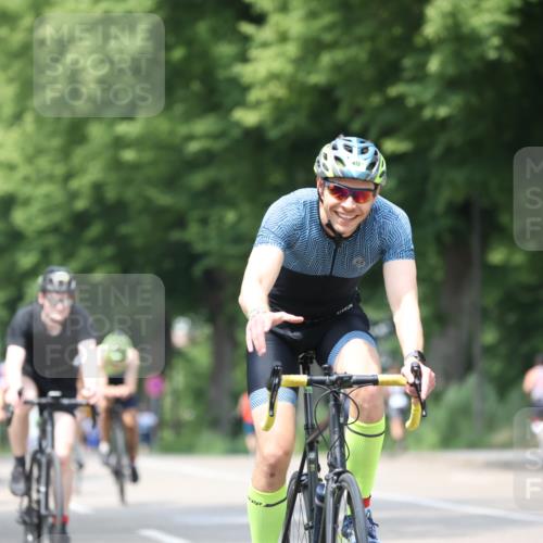 15.06.2025 - 7 Türme Triathlon Yannick Fuchs http://msf.ph/oto/8016920 15.06.2025 13:30:17 Radfahren 663, 872, 1019, 1064, 1070 meine-sportfotos.de