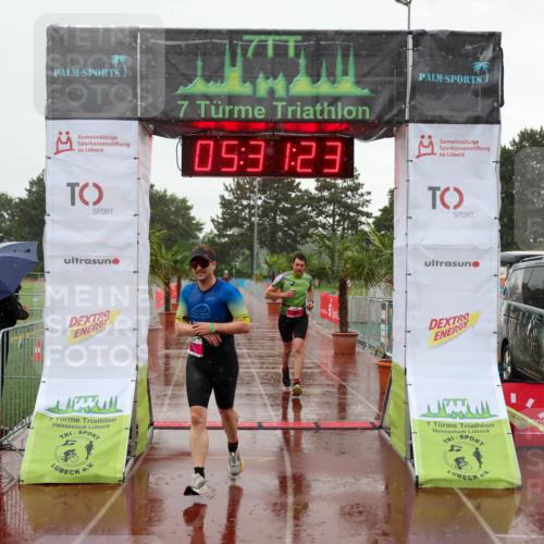 15.06.2025 - 7 Türme Triathlon Michael Strokosch http://msf.ph/oto/8016980 15.06.2025 15:31:22 Ziel 214, 234 meine-sportfotos.de