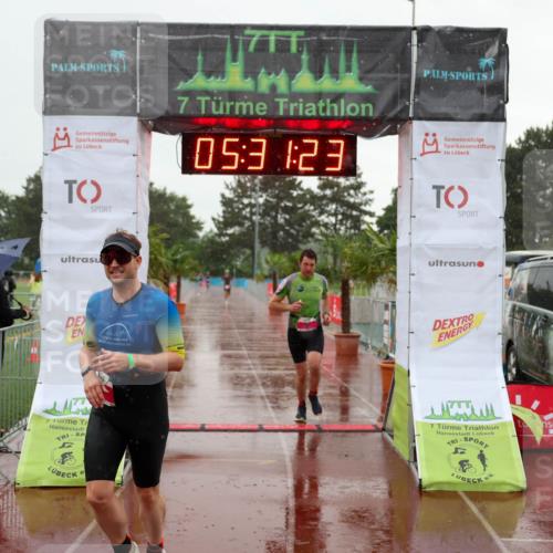 15.06.2025 - 7 Türme Triathlon Michael Strokosch http://msf.ph/oto/8017000 15.06.2025 15:31:23 Ziel 214, 234 meine-sportfotos.de