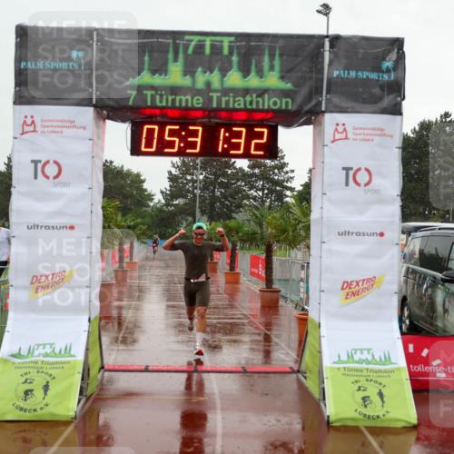 15.06.2025 - 7 Türme Triathlon Michael Strokosch http://msf.ph/oto/8017104 15.06.2025 15:31:32 Ziel 284 meine-sportfotos.de