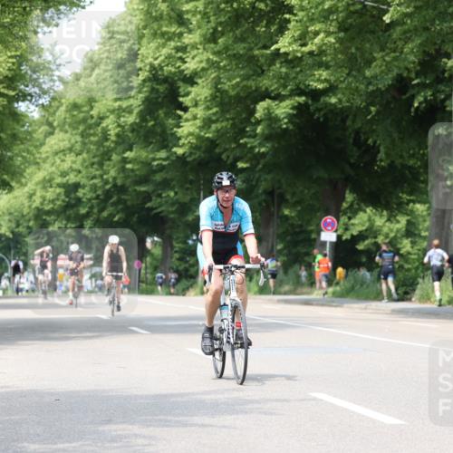 15.06.2025 - 7 Türme Triathlon Yannick Fuchs http://msf.ph/oto/8017178 15.06.2025 13:30:27 Radfahren 305, 332, 462, 681, 1019, 1028, 1070 meine-sportfotos.de