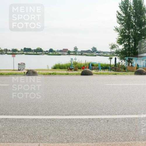 15.06.2025 - 27. Vierlanden-Triathlon H.Heesch http://msf.ph/oto/8017179 15.06.2025 09:18:04 Radfahren 9, 86 meine-sportfotos.de