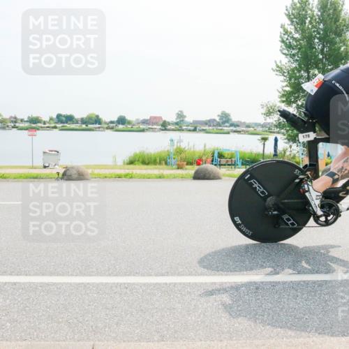 15.06.2025 - 27. Vierlanden-Triathlon H.Heesch http://msf.ph/oto/8017272 15.06.2025 10:01:37 Radfahren 5, 178 meine-sportfotos.de