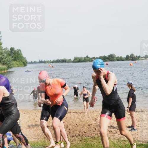 21.06.2025 - 27. Vierlanden-Triathlon MichiJ http://msf.ph/oto/8017312 15.06.2026 10:17:37 Schwimmen 485, 488, 492, 493, 519, 532, 537, 552, 557, 562, 572, 582, 588, 594, 626 meine-sportfotos.de