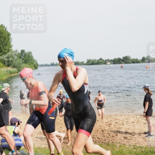 21.06.2025 - 27. Vierlanden-Triathlon MichiJ http://msf.ph/oto/8017325 15.06.2026 10:17:38 Schwimmen 485, 488, 492, 493, 519, 532, 537, 552, 557, 562, 572, 588, 626 meine-sportfotos.de