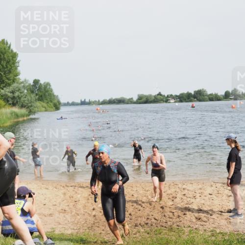 21.06.2025 - 27. Vierlanden-Triathlon MichiJ http://msf.ph/oto/8017376 15.06.2026 10:17:38 Schwimmen 485, 488, 492, 493, 519, 532, 537, 552, 557, 562, 572, 588, 626 meine-sportfotos.de