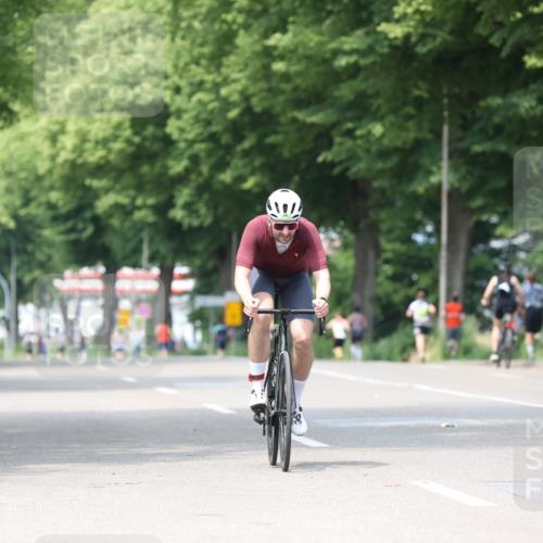 15.06.2025 - 7 Türme Triathlon Yannick Fuchs http://msf.ph/oto/8017377 15.06.2025 13:30:37 Radfahren 545, 786 meine-sportfotos.de