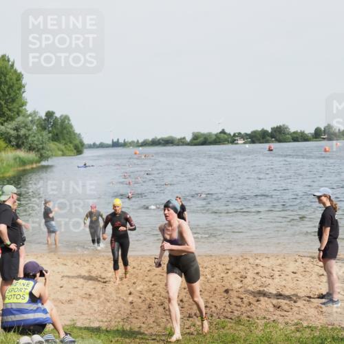 21.06.2025 - 27. Vierlanden-Triathlon MichiJ http://msf.ph/oto/8017432 15.06.2026 10:17:40 Schwimmen 485, 488, 492, 493, 519, 532, 537, 552, 557, 562, 572, 588, 626 meine-sportfotos.de