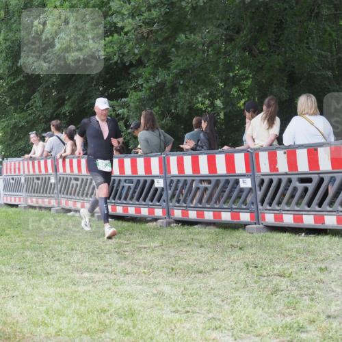 21.06.2025 - 27. Vierlanden-Triathlon KatJ http://msf.ph/oto/8017689 15.06.2025 13:17:43 Ziel 132, 862 meine-sportfotos.de