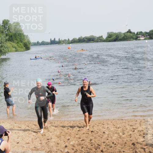 21.06.2025 - 27. Vierlanden-Triathlon MichiJ http://msf.ph/oto/8017720 15.06.2026 10:18:03 Schwimmen 515, 550, 571, 629 meine-sportfotos.de