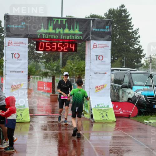 15.06.2025 - 7 Türme Triathlon Michael Strokosch http://msf.ph/oto/8017733 15.06.2025 15:35:24 Ziel 281 meine-sportfotos.de