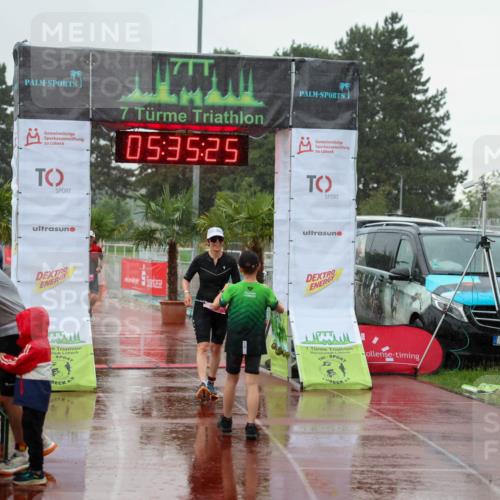 15.06.2025 - 7 Türme Triathlon Michael Strokosch http://msf.ph/oto/8017745 15.06.2025 15:35:24 Ziel 281 meine-sportfotos.de