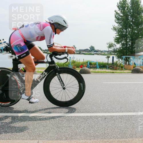 15.06.2025 - 27. Vierlanden-Triathlon H.Heesch http://msf.ph/oto/8017752 15.06.2025 10:11:07 Radfahren 41, 188, 196 meine-sportfotos.de