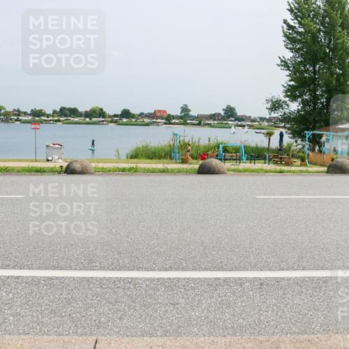 21.06.2025 - 27. Vierlanden-Triathlon H.Heesch http://msf.ph/oto/8017804 15.06.2025 11:59:41 Radfahren 661, 672, 719, 921 meine-sportfotos.de