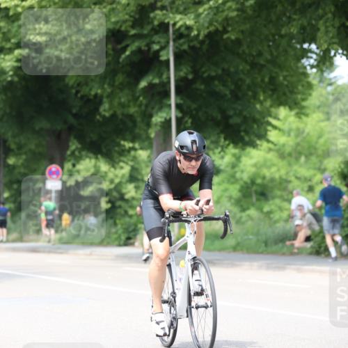 15.06.2025 - 7 Türme Triathlon Yannick Fuchs http://msf.ph/oto/8017909 15.06.2025 13:31:14 Radfahren 386, 938, 1166 meine-sportfotos.de