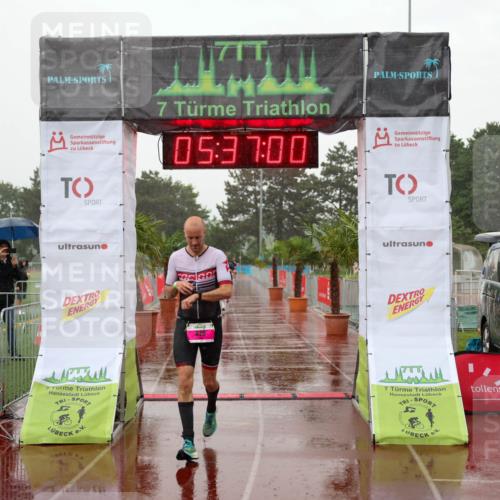 15.06.2025 - 7 Türme Triathlon Michael Strokosch http://msf.ph/oto/8018061 15.06.2025 15:36:59 Ziel 339 meine-sportfotos.de