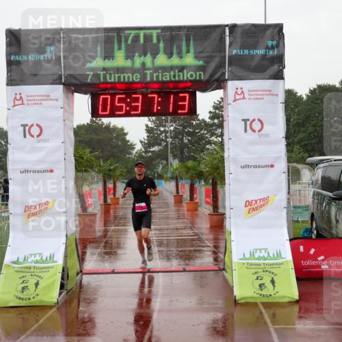 15.06.2025 - 7 Türme Triathlon Michael Strokosch http://msf.ph/oto/8018178 15.06.2025 15:37:13 Ziel 258 meine-sportfotos.de