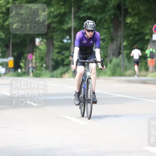 15.06.2025 - 7 Türme Triathlon Yannick Fuchs http://msf.ph/oto/8018196 15.06.2025 13:31:21 Radfahren 741, 859 meine-sportfotos.de