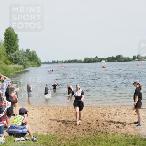 21.06.2025 - 27. Vierlanden-Triathlon MichiJ http://msf.ph/oto/8018224 15.06.2026 10:18:26 Schwimmen 495, 533, 535, 586, 621, 628 meine-sportfotos.de