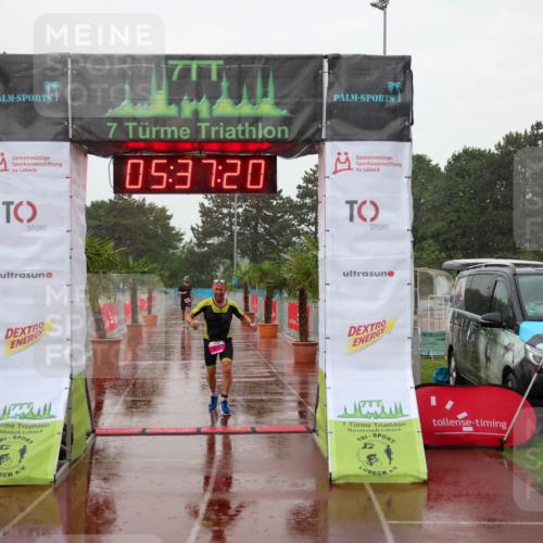 15.06.2025 - 7 Türme Triathlon Michael Strokosch http://msf.ph/oto/8018285 15.06.2025 15:37:20 Ziel 258 meine-sportfotos.de