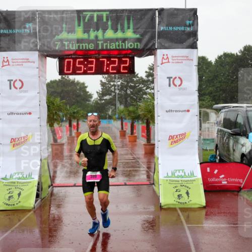 15.06.2025 - 7 Türme Triathlon Michael Strokosch http://msf.ph/oto/8018367 15.06.2025 15:37:22 Ziel  meine-sportfotos.de