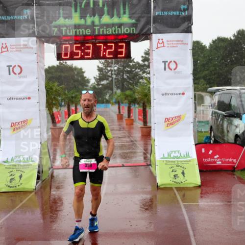 15.06.2025 - 7 Türme Triathlon Michael Strokosch http://msf.ph/oto/8018375 15.06.2025 15:37:22 Ziel  meine-sportfotos.de