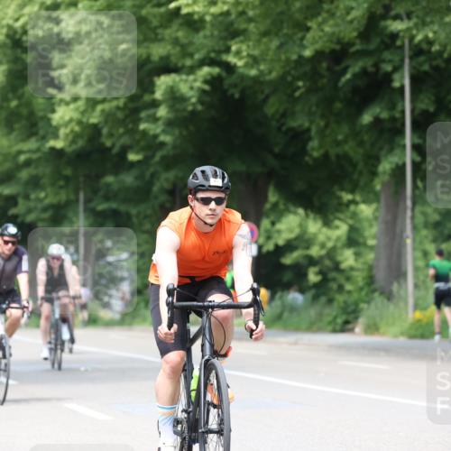 15.06.2025 - 7 Türme Triathlon Yannick Fuchs http://msf.ph/oto/8018437 15.06.2025 13:31:29 Radfahren 384, 859, 1106, 1193 meine-sportfotos.de