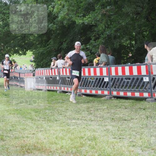 21.06.2025 - 27. Vierlanden-Triathlon KatJ http://msf.ph/oto/8018447 15.06.2025 13:18:26 Ziel 172, 781 meine-sportfotos.de