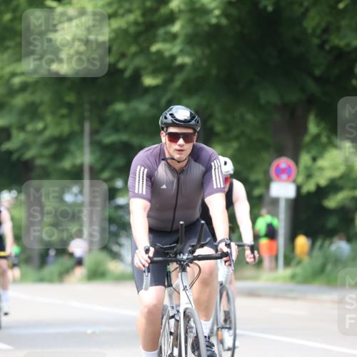 15.06.2025 - 7 Türme Triathlon Yannick Fuchs http://msf.ph/oto/8018465 15.06.2025 13:31:30 Radfahren 384, 467, 1106, 1193 meine-sportfotos.de