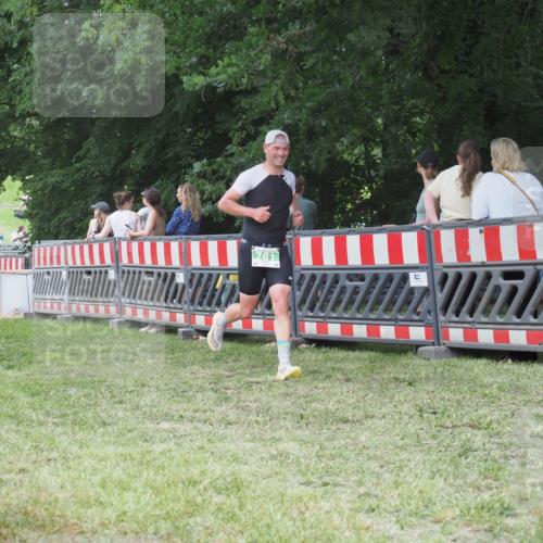 21.06.2025 - 27. Vierlanden-Triathlon KatJ http://msf.ph/oto/8018472 15.06.2025 13:18:27 Ziel 172, 781 meine-sportfotos.de