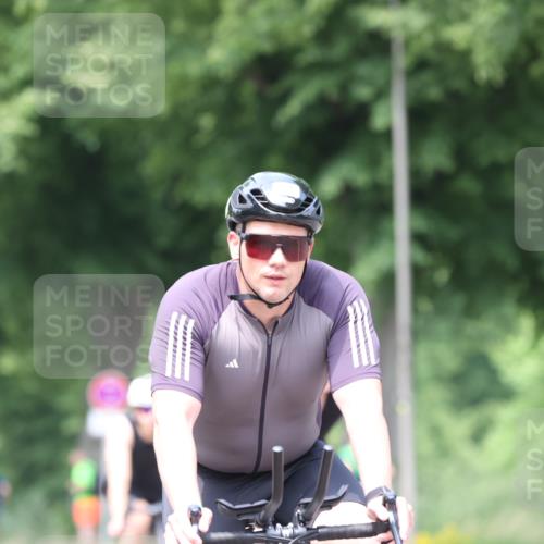 15.06.2025 - 7 Türme Triathlon Yannick Fuchs http://msf.ph/oto/8018480 15.06.2025 13:31:30 Radfahren 384, 467, 1106, 1193 meine-sportfotos.de