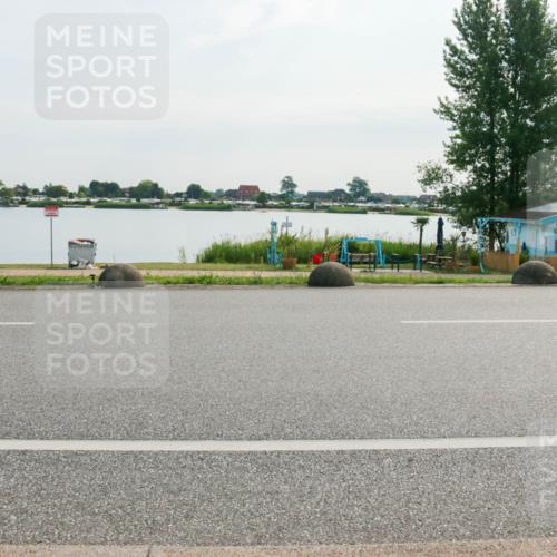 15.06.2025 - 27. Vierlanden-Triathlon H.Heesch http://msf.ph/oto/8018555 15.06.2025 09:32:21 Radfahren 68, 142, 169 meine-sportfotos.de