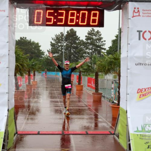 15.06.2025 - 7 Türme Triathlon Michael Strokosch http://msf.ph/oto/8018595 15.06.2025 15:38:08 Ziel 218 meine-sportfotos.de