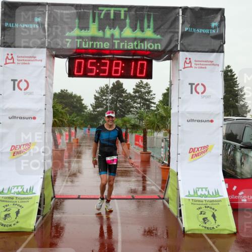 15.06.2025 - 7 Türme Triathlon Michael Strokosch http://msf.ph/oto/8018617 15.06.2025 15:38:10 Ziel 218 meine-sportfotos.de