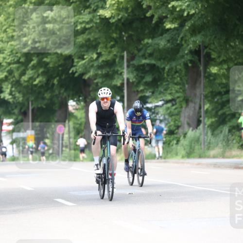 15.06.2025 - 7 Türme Triathlon Yannick Fuchs http://msf.ph/oto/8018654 15.06.2025 13:31:35 Radfahren 467, 1106, 1193 meine-sportfotos.de