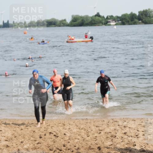 21.06.2025 - 27. Vierlanden-Triathlon MichiJ http://msf.ph/oto/8018826 15.06.2026 10:19:03 Schwimmen 478, 498, 543 meine-sportfotos.de