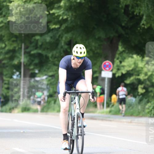 15.06.2025 - 7 Türme Triathlon Yannick Fuchs http://msf.ph/oto/8018849 15.06.2025 13:31:46 Radfahren 234, 327, 582, 708, 986, 988, 990, 1004, 1198 meine-sportfotos.de