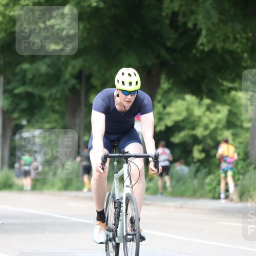 15.06.2025 - 7 Türme Triathlon Yannick Fuchs http://msf.ph/oto/8018856 15.06.2025 13:31:46 Radfahren 234, 327, 582, 708, 986, 988, 990, 1004, 1198 meine-sportfotos.de