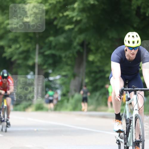 15.06.2025 - 7 Türme Triathlon Yannick Fuchs http://msf.ph/oto/8018861 15.06.2025 13:31:46 Radfahren 234, 327, 582, 708, 986, 988, 990, 1004, 1198 meine-sportfotos.de