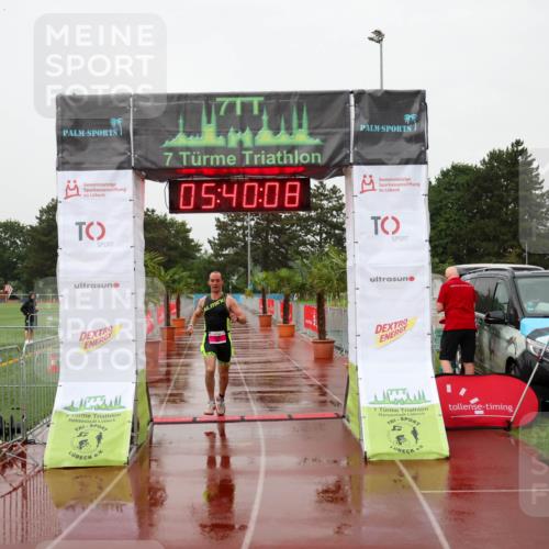 15.06.2025 - 7 Türme Triathlon Michael Strokosch http://msf.ph/oto/8019009 15.06.2025 15:40:07 Ziel 271 meine-sportfotos.de