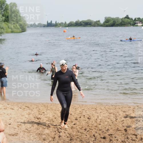 21.06.2025 - 27. Vierlanden-Triathlon MichiJ http://msf.ph/oto/8019268 15.06.2026 10:19:39 Schwimmen 503, 539, 603 meine-sportfotos.de