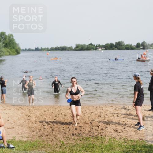 21.06.2025 - 27. Vierlanden-Triathlon MichiJ http://msf.ph/oto/8019339 15.06.2026 10:19:44 Schwimmen 503, 539, 578, 603 meine-sportfotos.de